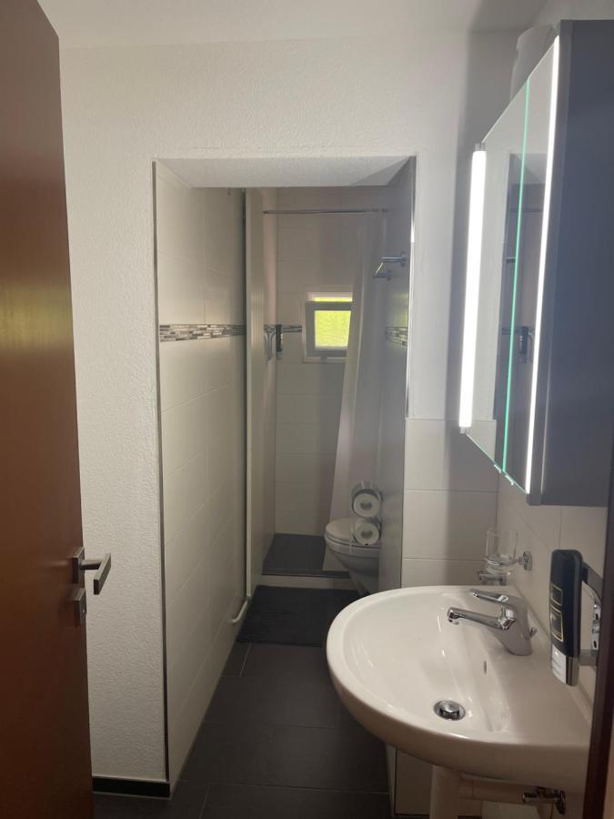 Haus Alpenhof Lägenhet Wassen Exteriör bild