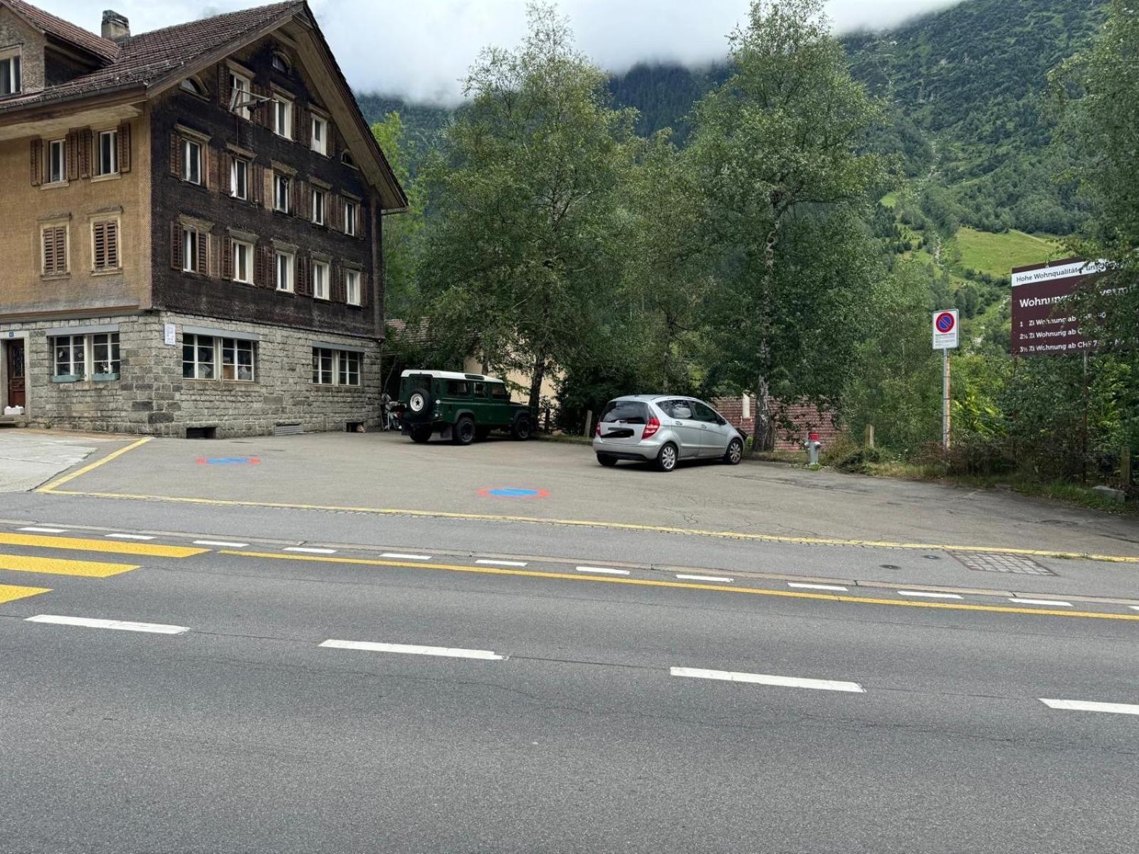 Haus Alpenhof Lägenhet Wassen Exteriör bild